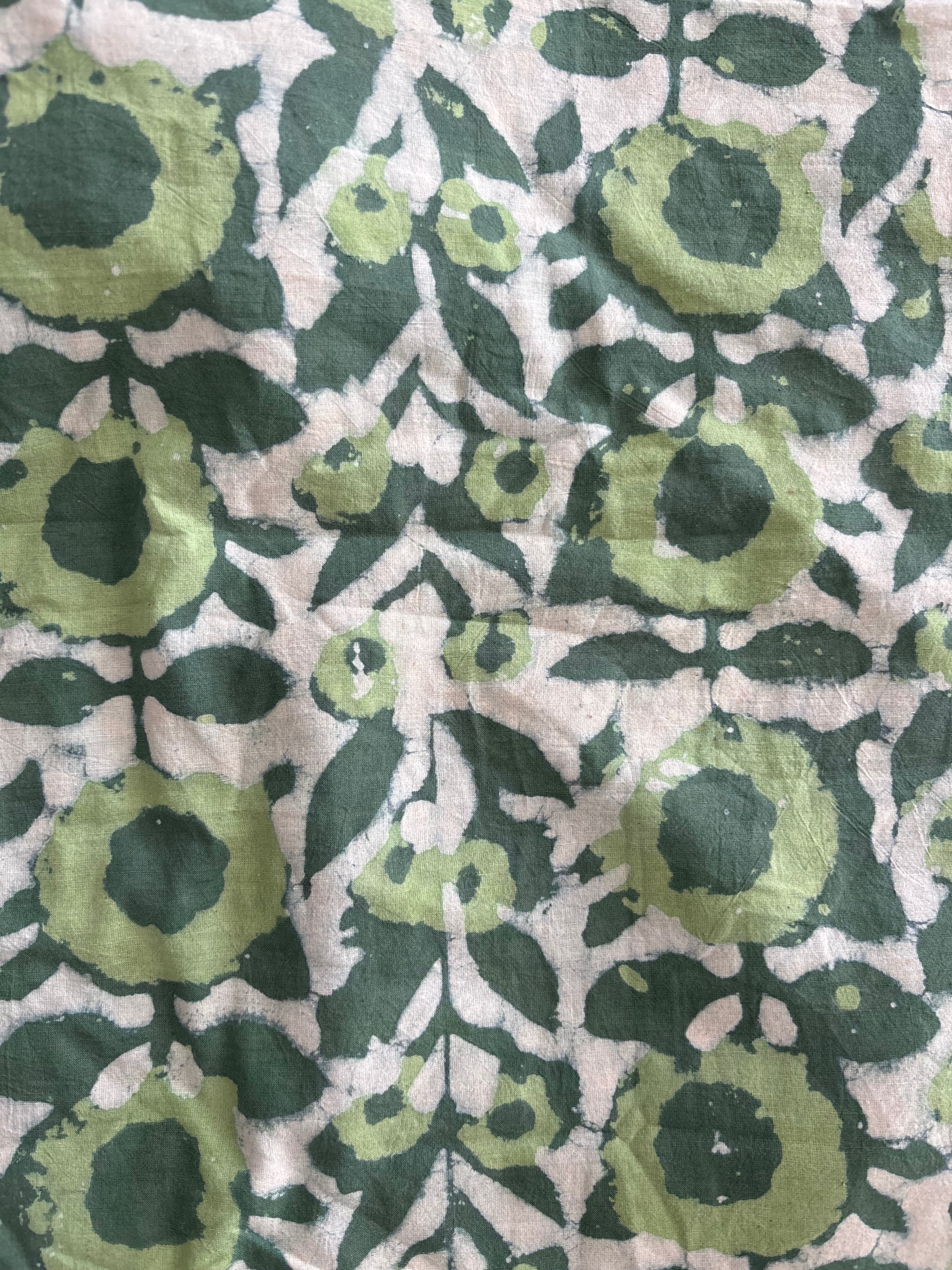 1 Metre Hand Block Printed Dye Geometric flower Pattern Fabric from Jaipur, India